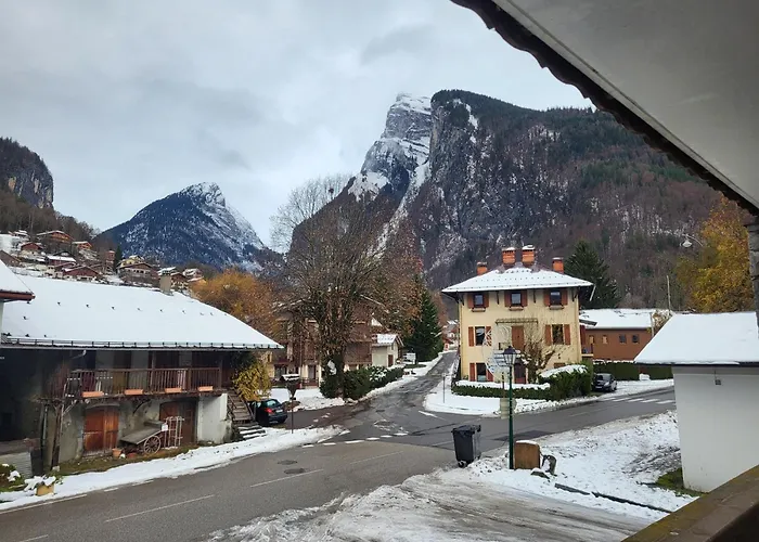 Ecrins A4, 1 Bedroom Apartment With Bunk Room, Central Samoens